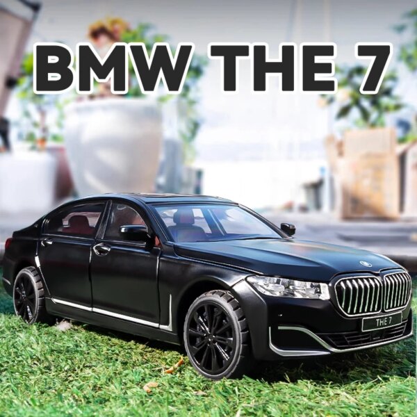 1:24 BMW 760 THE7 Limousine Alloy Diecast Metal Toy Vehicles Car Model Sound ＆ Light Pull Back Car Collectibles Toy For Kid Gift